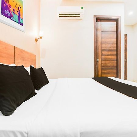 Super Townhouse Grand Fortune Amritsar Bagian luar foto
