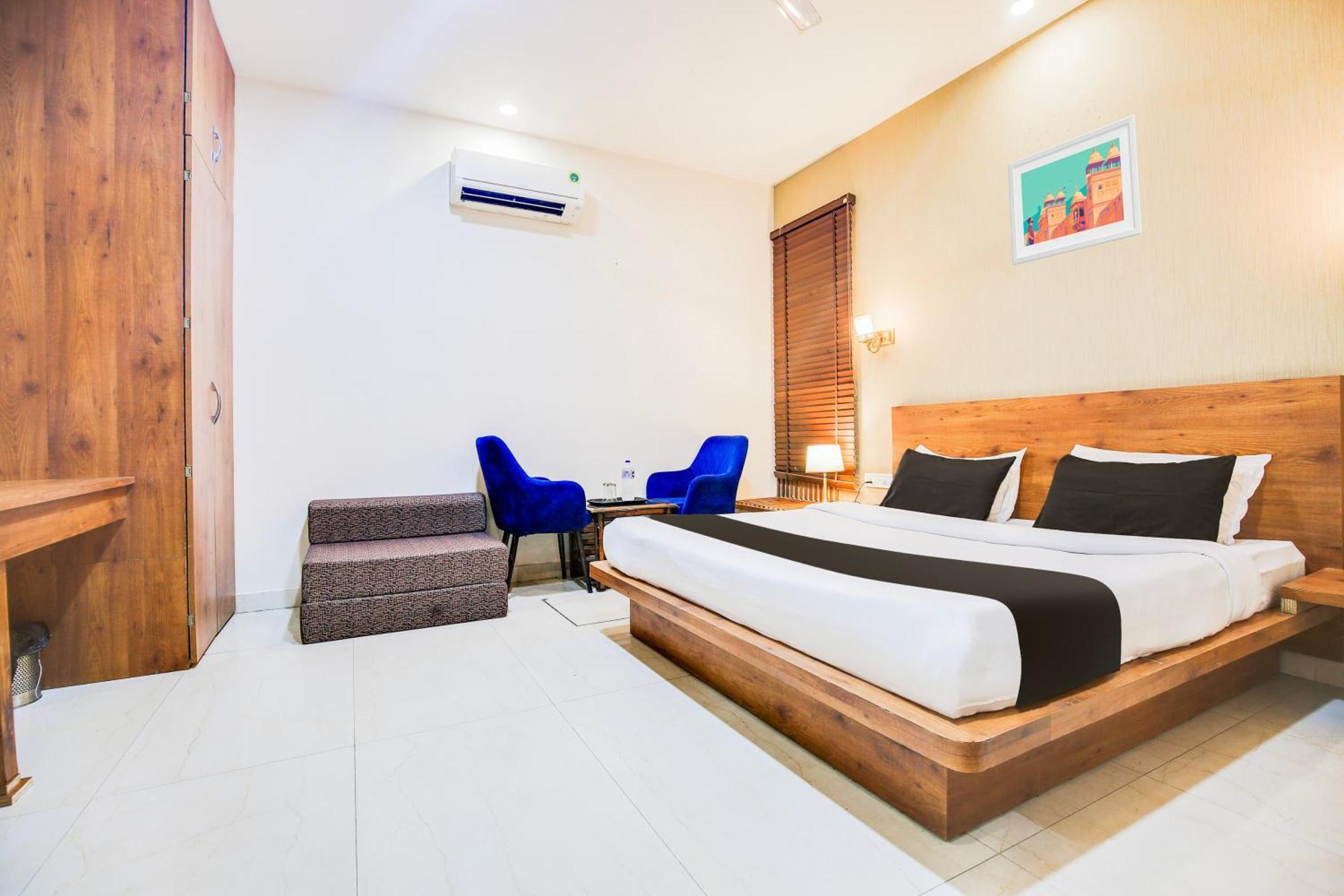 Super Townhouse Grand Fortune Amritsar Bagian luar foto