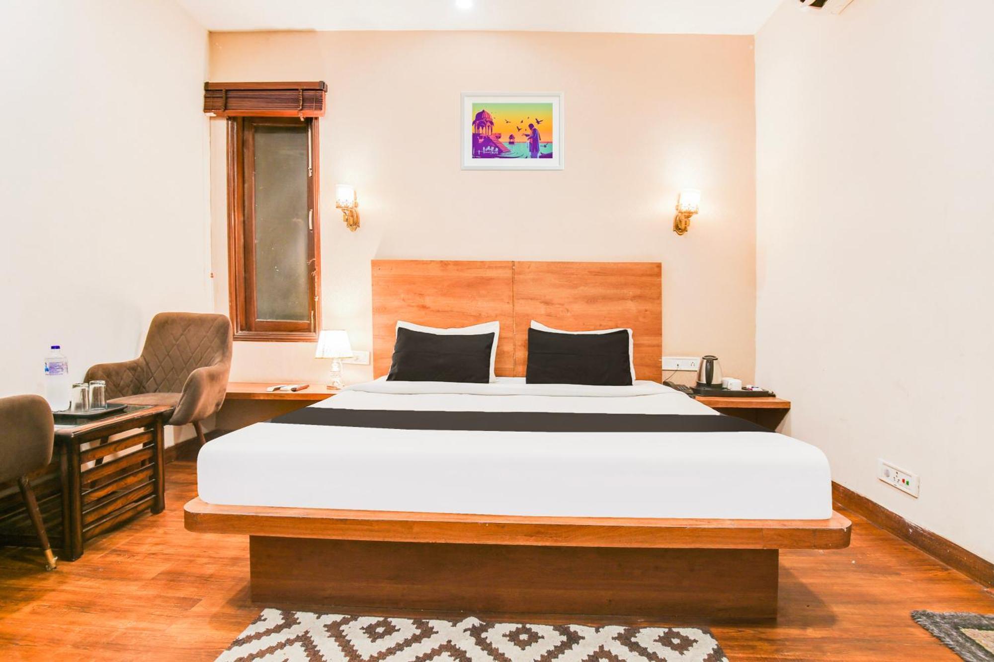 Super Townhouse Grand Fortune Amritsar Bagian luar foto